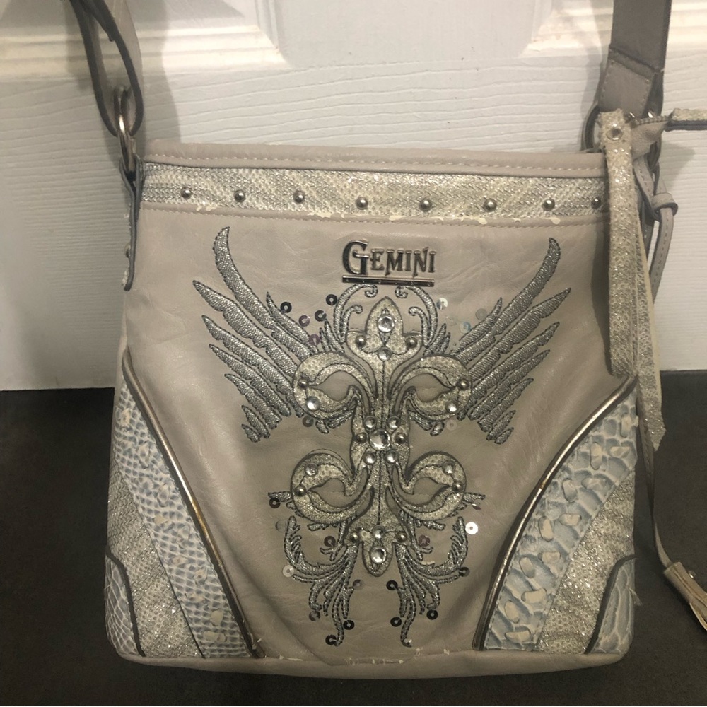 Gemini shoulder silver and cream bag